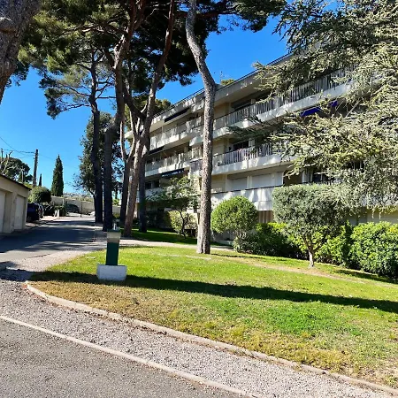 Apartament Cassiscentre-pour Famille-piscine - 4pers Cassis